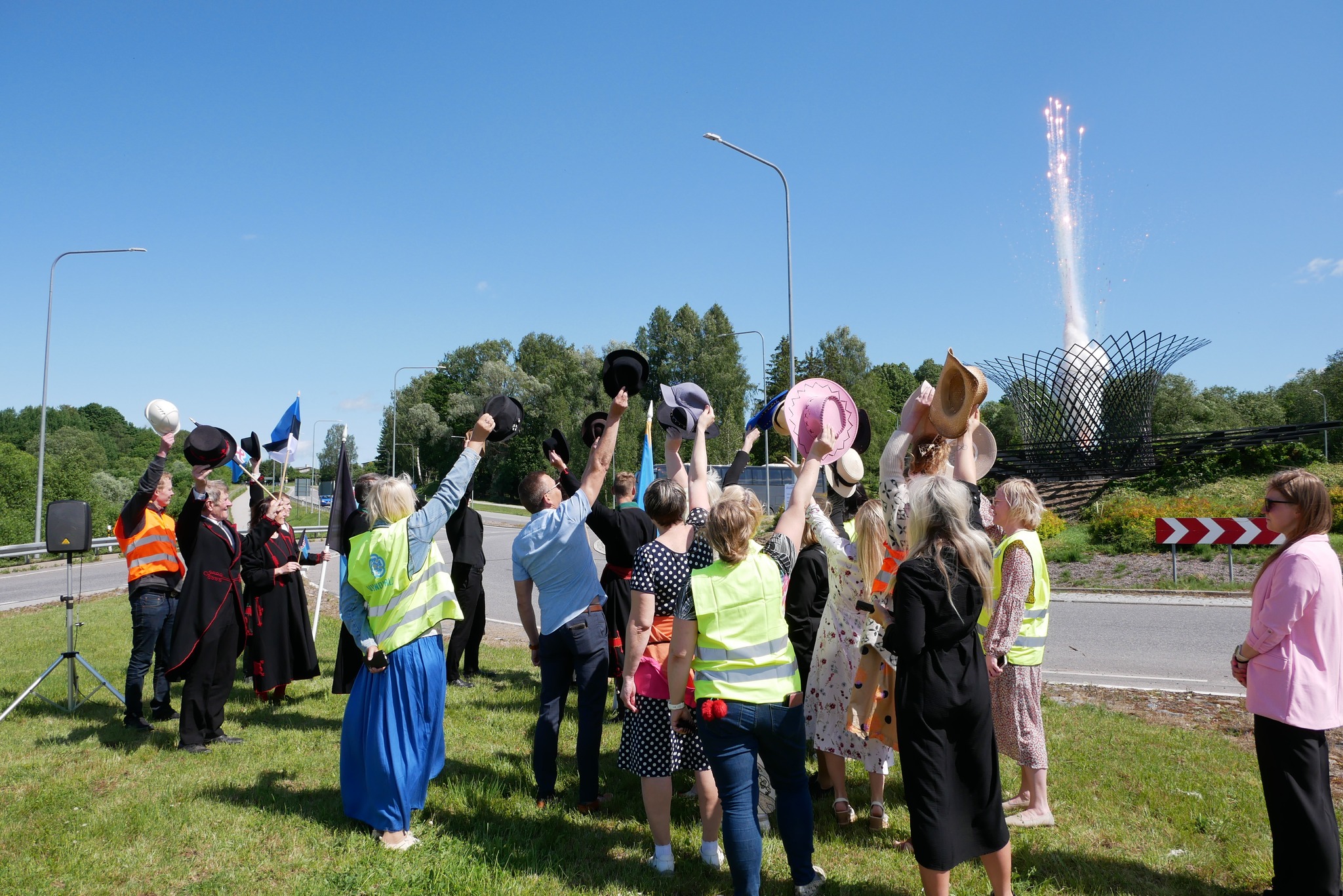 Mulgimaa V&auml;ravad: Viiratsi ring - P&Otilde;IM